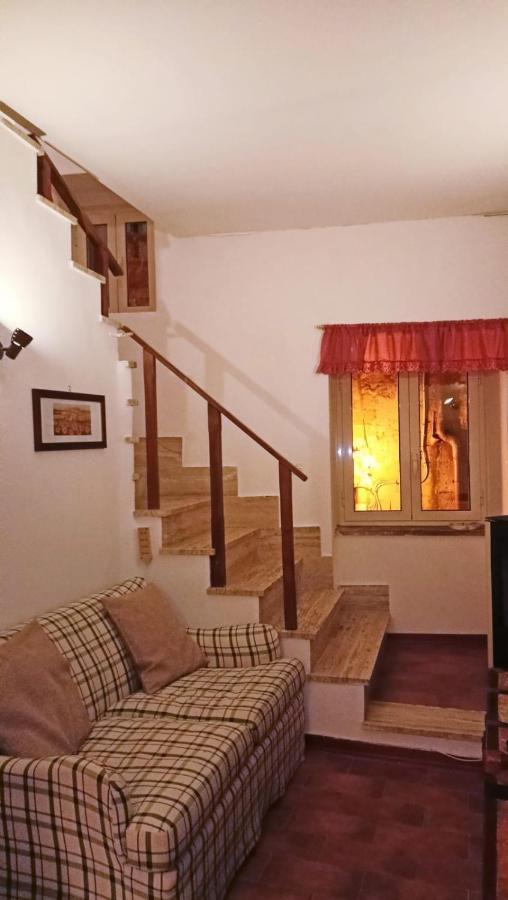 La Casa Di Sally Питиляно Екстериор снимка